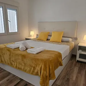 Apto Tanez Torremolinos, A Apartamento Torremolinos